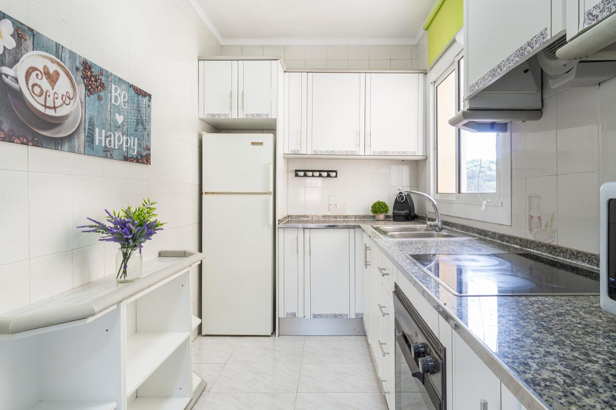 Coastal Paradise & Cozy Home With A 100M From The Beach! Cambrils Exterior photo